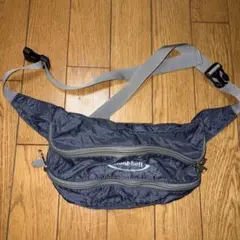 モンベル　ウエストポーチ　軽量　グレー