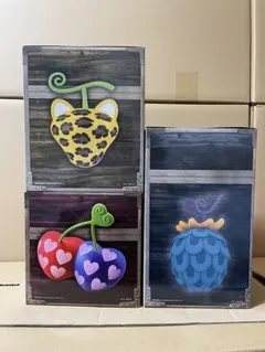 ワンピース ルームライト　ネコネコの実　メロメロの実　ウオウオの実