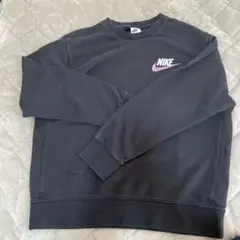 Nike ブラック スウェット トレーナー