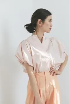 ebure エブール ボタニカルリネンボウタイショートブラウス 26SS 新品