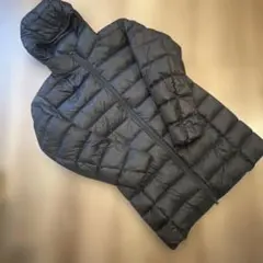UNIQLOフード付きダウン　S サイズ