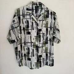 レディース　柄シャツ