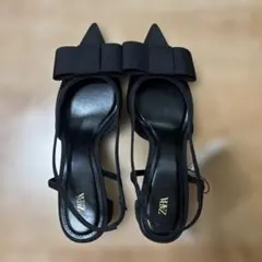 ZARA リボン パンプス ブラック 36のサムネイル