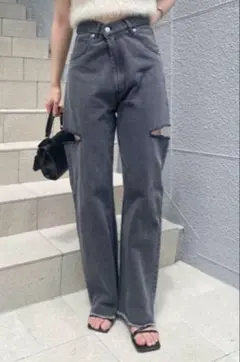CHICO サイドスリットダメージデニムパンツ グレー　0サイズ