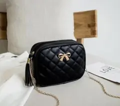 【新品】ゴールドリボンのキルティングチェーンbag ブラック
