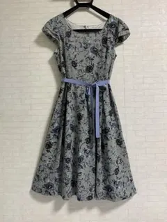 新品タグ付 Rirandture 花柄ワンピース ノースリーブ ストライプ 