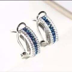 R082 フープピアス　ジルコニア　サファイア　高級感　プレゼント　誕生日