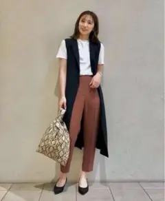 ハイウエストテーパードパンツ