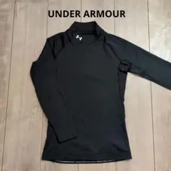 UNDER ARMOUR 長袖ハイネックシャツのサムネイル