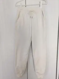 Item thumbnail for item 4a7cc3c6-dad3-4859-b69d-01e0036b21cb