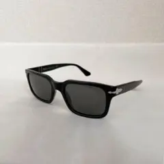 Persol ペルソール サングラス　ブラックフレーム