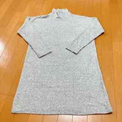 UNIQLO グレー タートルネック ワンピース S