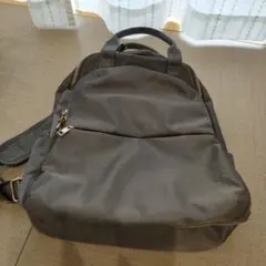 グレー ナイロンバックパック