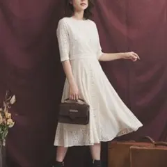 美品　ノエラ　レースロングワンピース　Aライン