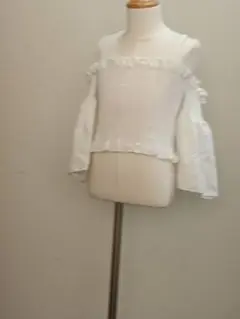 韓国オフショルダー フリル付きシャツ ホワイト120cm