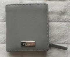 FURLA グレー 二つ折り財布