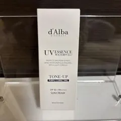 d'Alba ダルバウォータフルトーンアップ サンクリームパープル