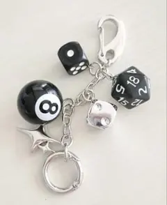 8 Ball Keychain キーホルダー　8ボール　ダイス　ビリヤード