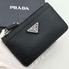 【最高級美品】プラダ サフィアーノ トライアングル フラグメントケース ブラック