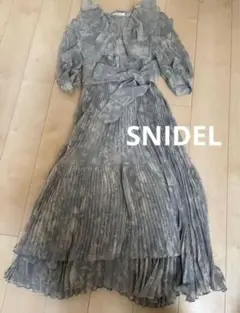 SNIDEL シフォンプリーツワンピース　青色