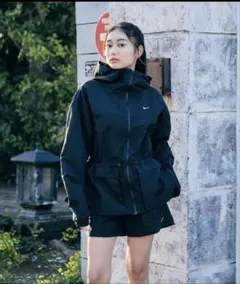 NIKE ウィメンズ オーバーサイズド フーデッド ジャケット