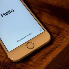 Apple iPhone 6 ゴールド　初期化済み