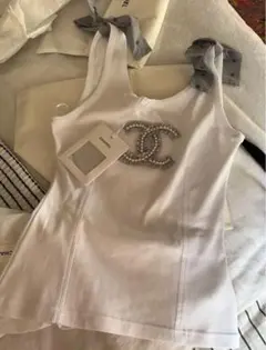 【入手困難】CHANEL 2024年春夏 プレコレクション リボンタンクトップのサムネイル