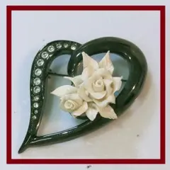 Fa04210925 【海外製】ヴィンテージ ハートブローチ 　ラインストーン