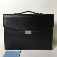 【最高級•美品】valextra ヴァレクストラ ビジネスバッグ 黒 A4可 ブリーフケース – Valextra - ヴァレクストラ 公式オンライン