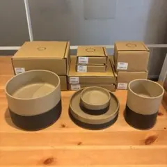 HASAMI PORCELAIN（ハサミポーセリン） 8点セットのサムネイル