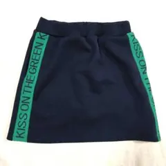 キックスリー ブラックスカート ホワイトロゴプリント インパン付き