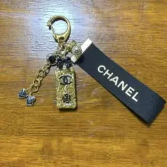 30-CHANEL リボンゴールド ブラック キーホルダー