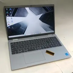Dell Latitude 5520 16㌅ i7 第11世代 8G 238G - メルカリ