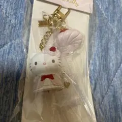 サンリオ　いちごホイップデザイン キーホルダー　ハローキティ