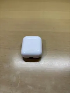 AirPods第2世代本体 ホワイト 充電ケース付き