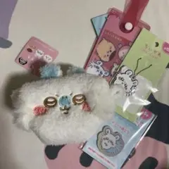 ちいかわ　モモンガふわふわミニキャラメルポーチセット