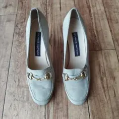 YURIE NITANI グレー スエード パンプス