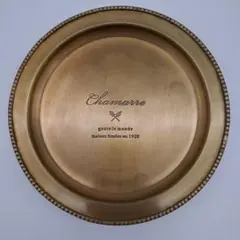 金色の皿とアンティークゴールドのフレーム2個の3点セット