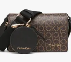 Calvin Klein トリプルコンパートメント カメラバッグ クロスボディ