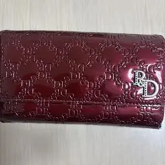 Pinky&Dianne 二つ折り財布 ボルドー エナメルのサムネイル