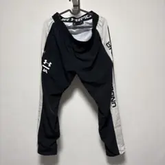 【まとめ買いが安い】Under Armour ジョガーパンツ Lサイズ 黒/白