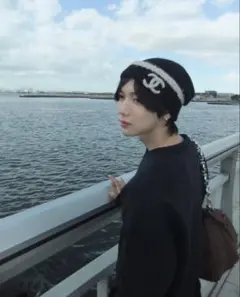 Item thumbnail for item 8029f3eb-c2d8-49d6-8f3f-c85c119f3a02