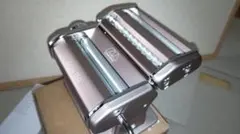 Item thumbnail for item 4fc8c922-6ef2-4c69-9b8e-8f482d0be83c