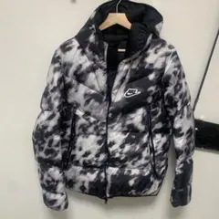 早い者勝ち※最終値下げ　Nike ダウンジャケット Mサイズ