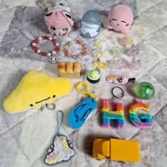 カラフルキャラクターグッズセット