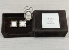 Item thumbnail for item 404b8420-f430-41a8-baf8-5915ad022aa3