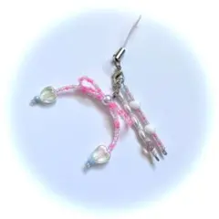 韓国ビーズキーホルダー スマホストラップ  リボン コレクトブック