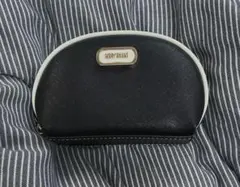 マリークワント カラースキームフレームメタル ラウンドポーチ