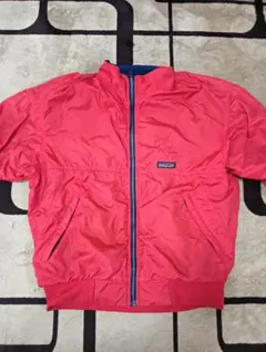 Patagonia ジップアップジャケット 赤