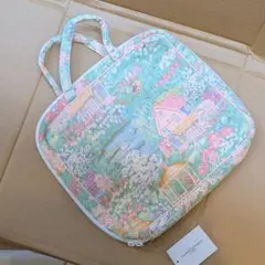 ツモリチサト　花と風景プリントポーチのサムネイル